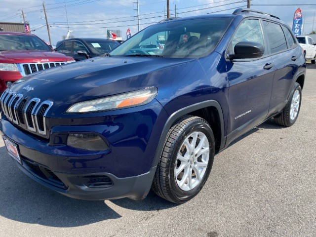 Jeep Cherokee Vehicle Full-screen Gallery Image 03