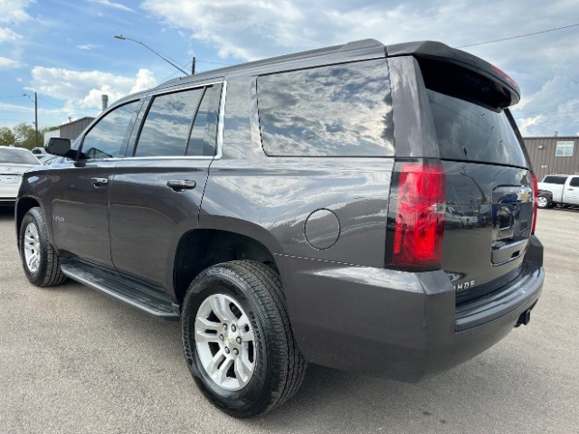 Chevrolet Tahoe Vehicle Full-screen Gallery Image 05