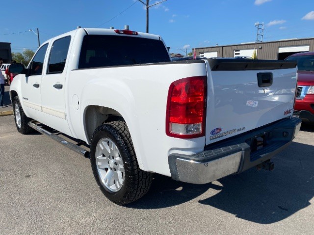 GMC Sierra 1500 Vehicle Full-screen Gallery Image 04