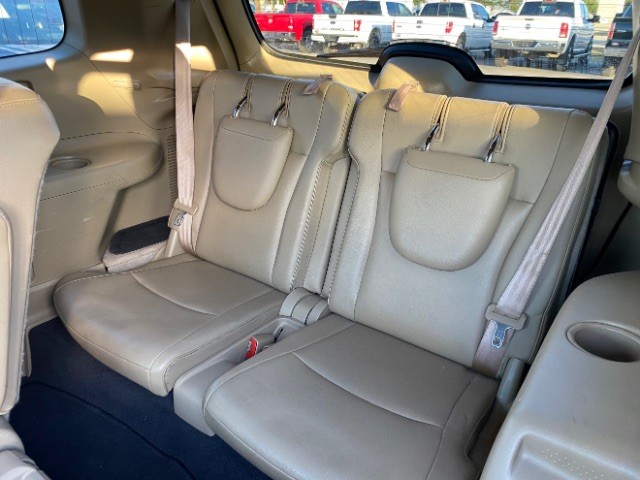 Toyota Highlander Vehicle Full-screen Gallery Image 07