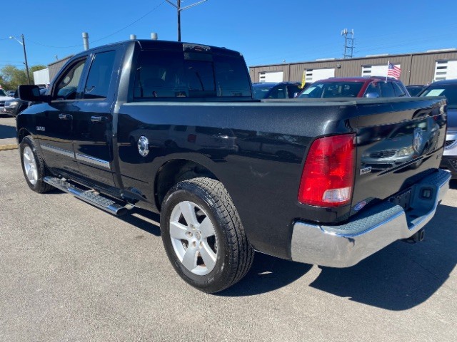 Dodge Ram 1500 Vehicle Full-screen Gallery Image 04