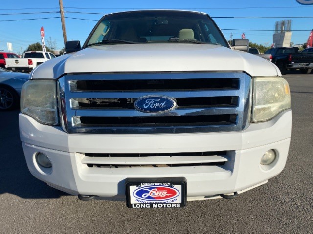 Ford Expedition Vehicle Full-screen Gallery Image 02