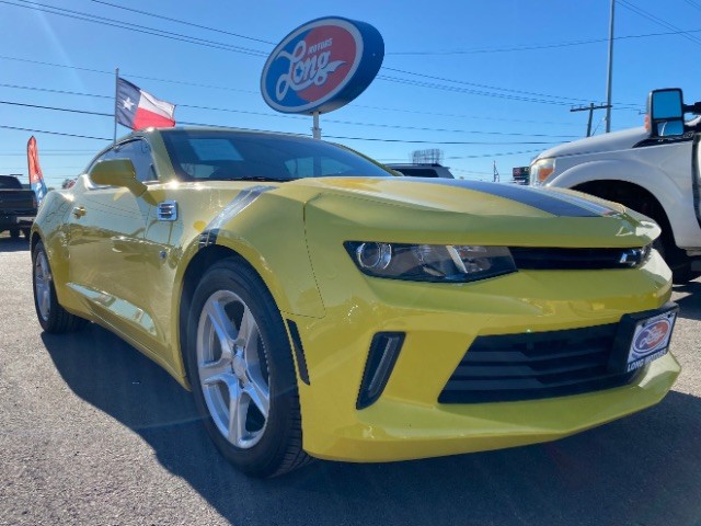 2017 Chevrolet Camaro 1LT's photo