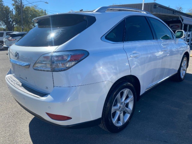 Lexus RX 350 Vehicle Full-screen Gallery Image 05