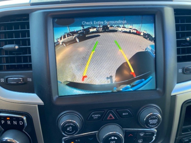 Ram 1500 Vehicle Full-screen Gallery Image 13