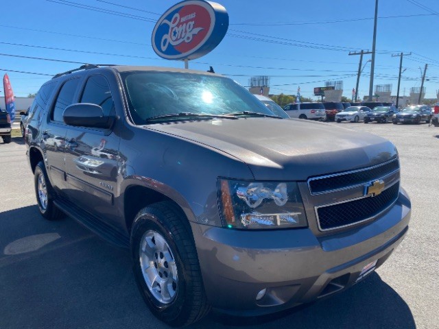 2013 Chevrolet Tahoe LT's photo
