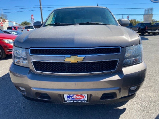 Chevrolet Tahoe Vehicle Full-screen Gallery Image 02