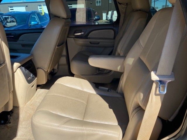 Chevrolet Tahoe Vehicle Full-screen Gallery Image 08