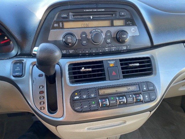 Honda Odyssey Vehicle Full-screen Gallery Image 13