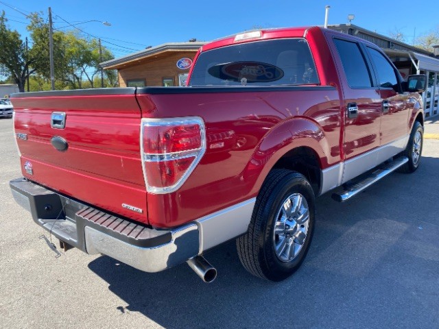 Ford F-150 Vehicle Full-screen Gallery Image 05
