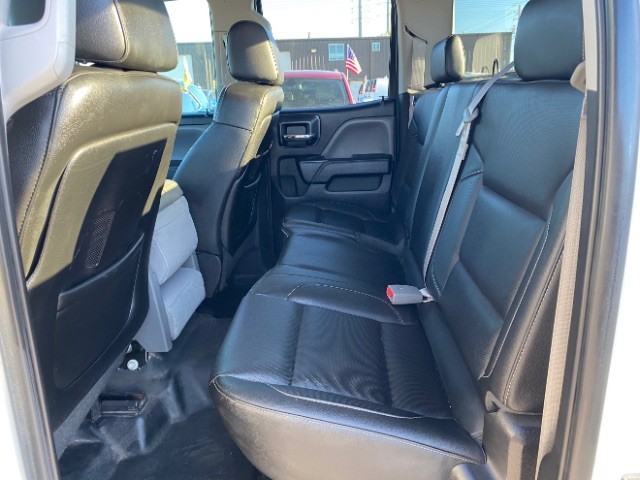 Chevrolet Silverado 2500HD Vehicle Full-screen Gallery Image 07