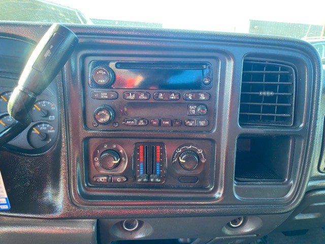 Chevrolet Silverado 1500 Vehicle Full-screen Gallery Image 08