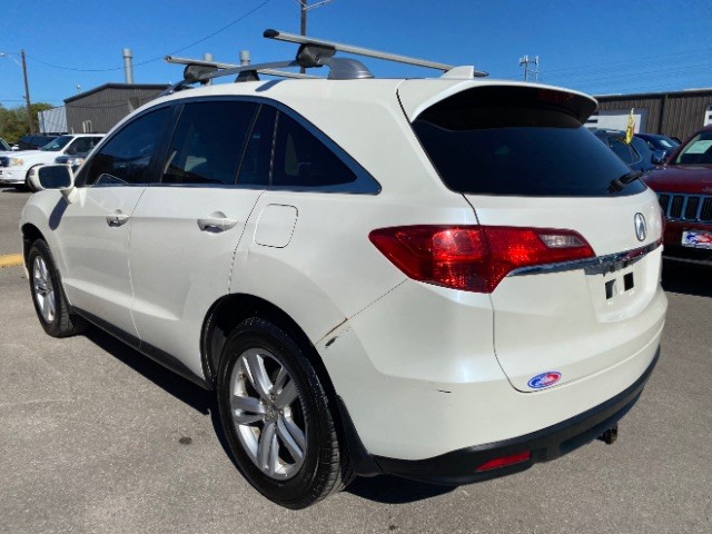 Acura RDX Vehicle Full-screen Gallery Image 04