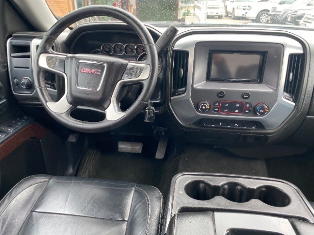 GMC Sierra 1500 Vehicle Full-screen Gallery Image 11