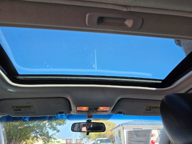 Mazda Mazda6 Vehicle Full-screen Gallery Image 10