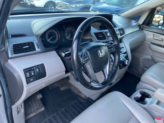 Honda Odyssey Vehicle Full-screen Gallery Image 10