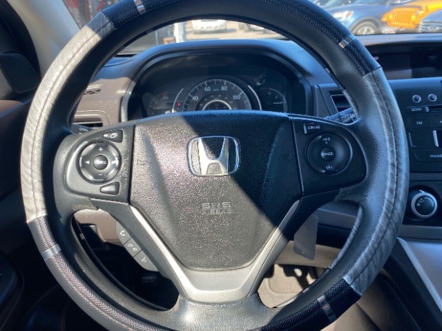 Honda CR-V Vehicle Full-screen Gallery Image 15