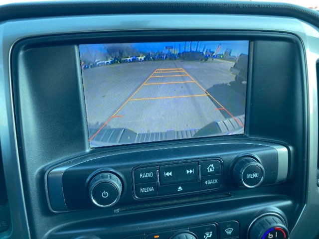 Chevrolet Silverado 1500 Vehicle Full-screen Gallery Image 13