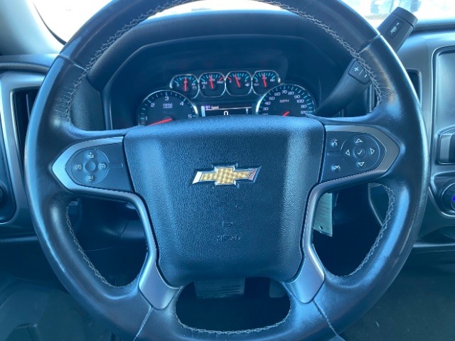 Chevrolet Silverado 1500 Vehicle Full-screen Gallery Image 15