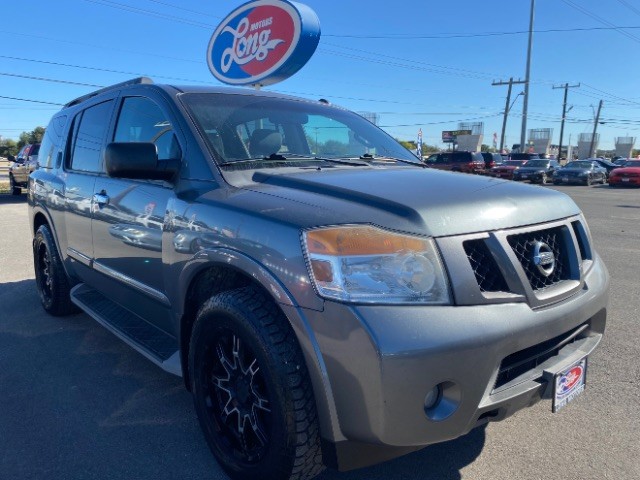 Nissan Armada Vehicle Full-screen Gallery Image 01