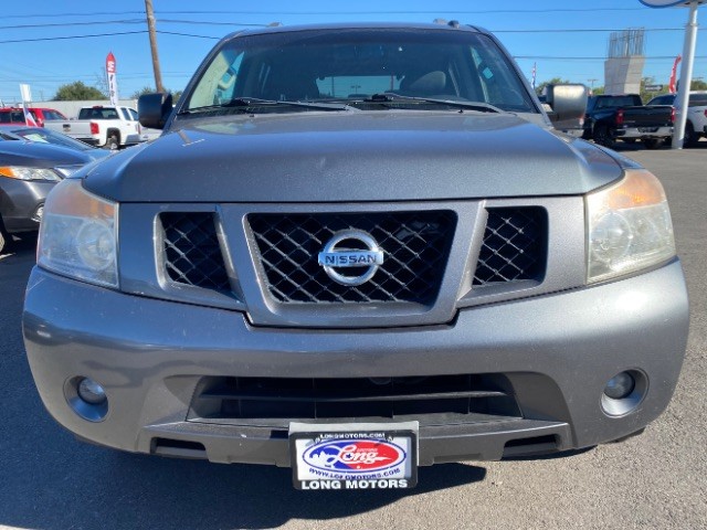 Nissan Armada Vehicle Full-screen Gallery Image 02