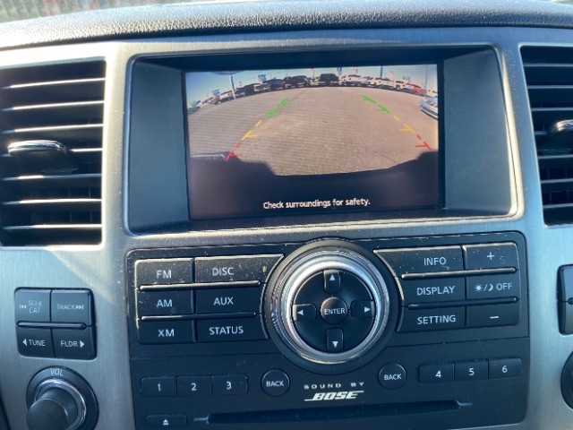 Nissan Armada Vehicle Full-screen Gallery Image 14