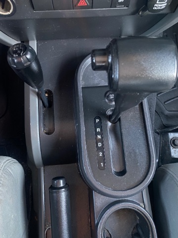 Jeep Wrangler Vehicle Full-screen Gallery Image 13