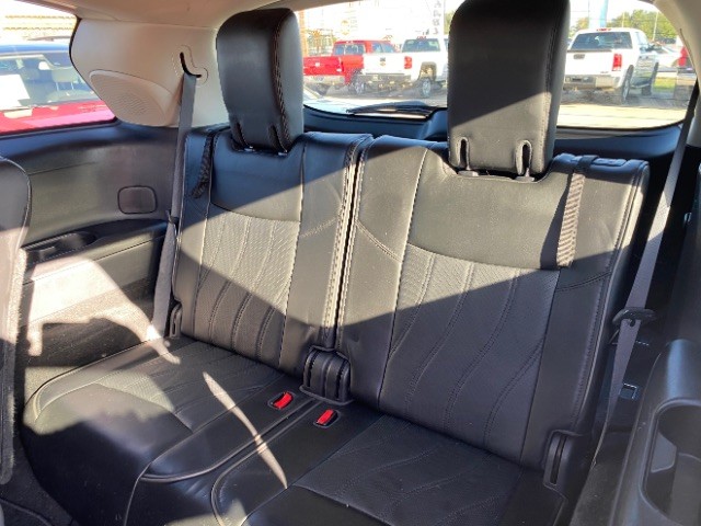 INFINITI JX35 Vehicle Full-screen Gallery Image 07