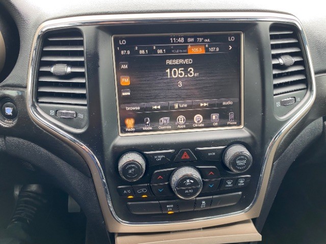 Jeep Grand Cherokee Vehicle Full-screen Gallery Image 12