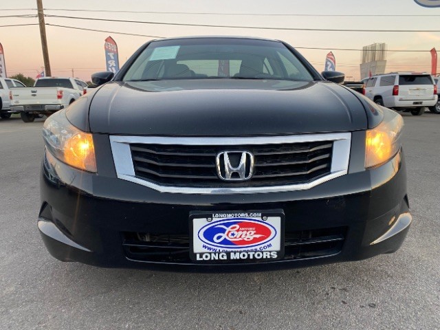 Honda Accord Sedan Vehicle Full-screen Gallery Image 02