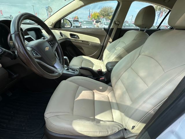 Chevrolet Cruze Vehicle Full-screen Gallery Image 08