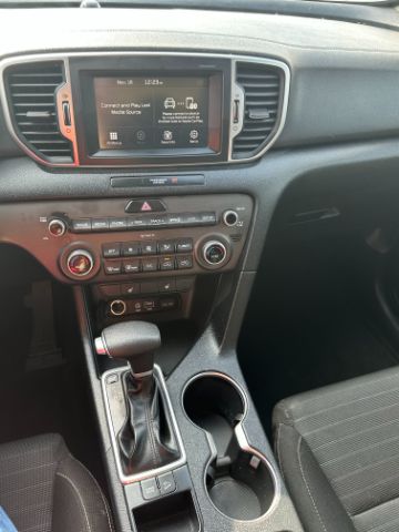 Kia Sportage Vehicle Full-screen Gallery Image 13