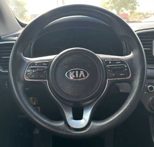 Kia Sportage Vehicle Full-screen Gallery Image 14