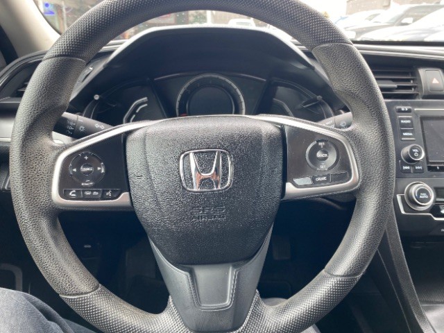 Honda Civic Sedan Vehicle Full-screen Gallery Image 14