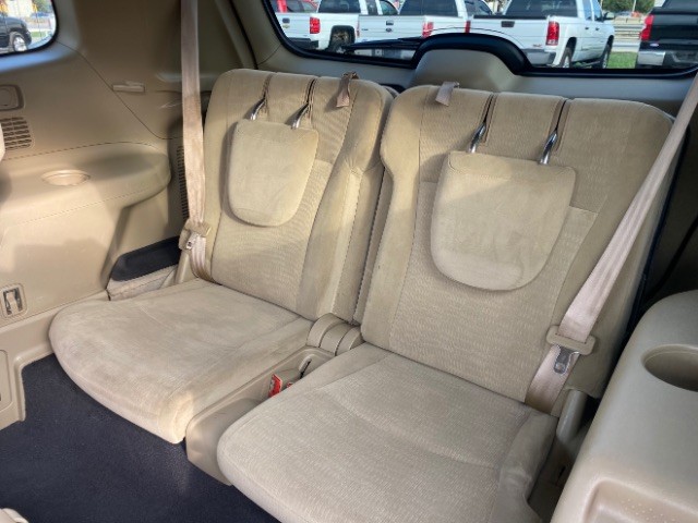 Toyota Highlander Vehicle Full-screen Gallery Image 06