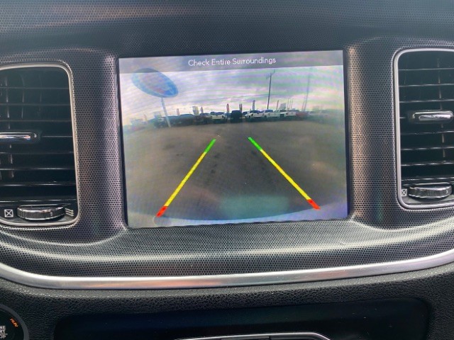 Dodge Charger Vehicle Full-screen Gallery Image 13