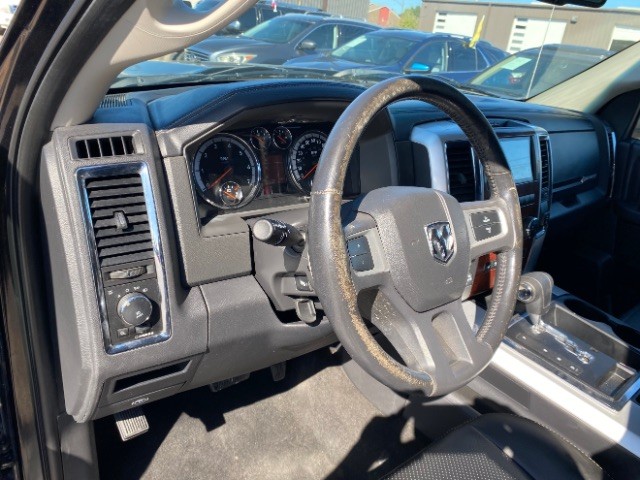 Dodge Ram 1500 Vehicle Full-screen Gallery Image 09