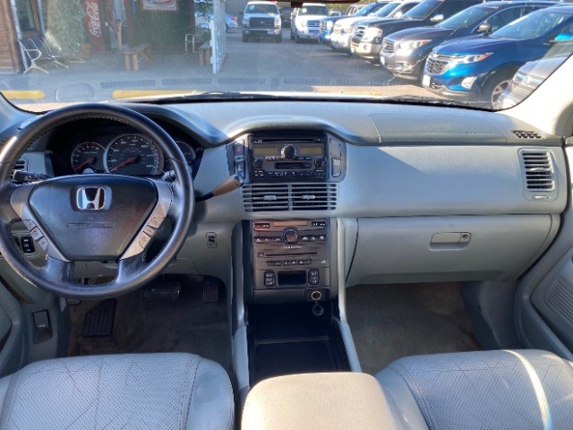 Honda Pilot Vehicle Full-screen Gallery Image 06