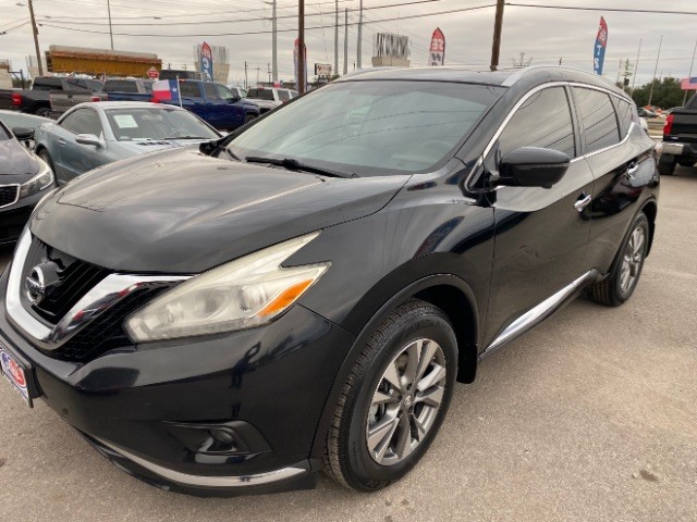 Nissan Murano Vehicle Full-screen Gallery Image 03