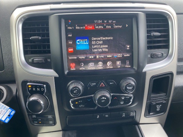 Ram 1500 Vehicle Full-screen Gallery Image 11
