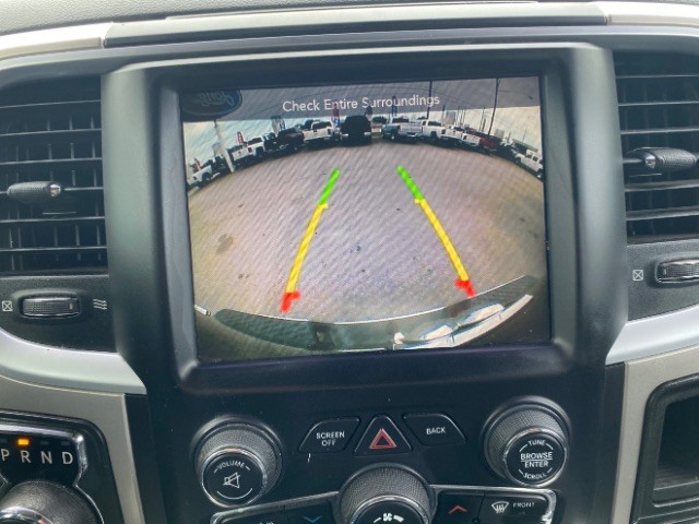 Ram 1500 Vehicle Full-screen Gallery Image 12