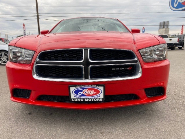 Dodge Charger Vehicle Full-screen Gallery Image 02