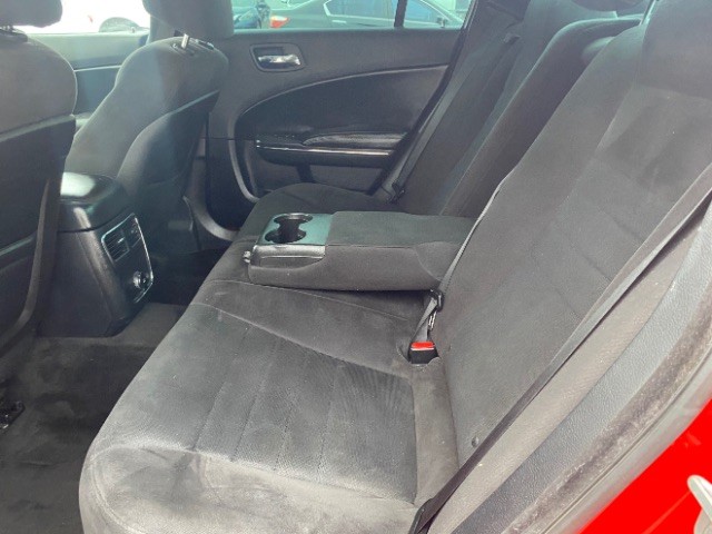 Dodge Charger Vehicle Full-screen Gallery Image 07