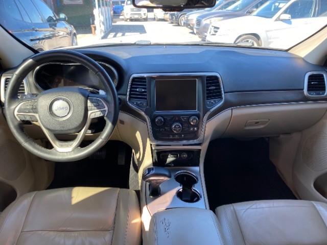 Jeep Grand Cherokee Vehicle Full-screen Gallery Image 06