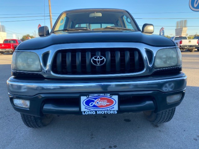 Toyota Tacoma Vehicle Full-screen Gallery Image 02