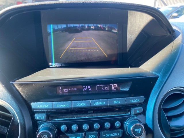 Honda Pilot Vehicle Full-screen Gallery Image 15