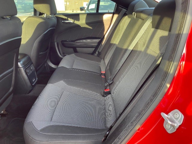 Dodge Charger Vehicle Full-screen Gallery Image 06