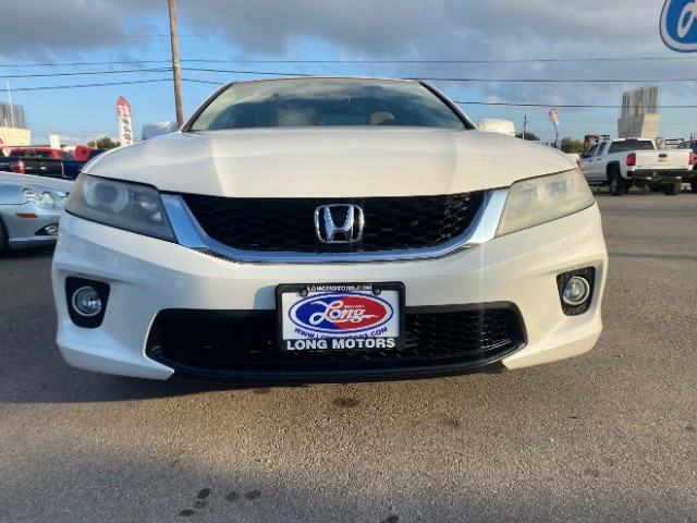 Honda Accord Coupe Vehicle Full-screen Gallery Image 02