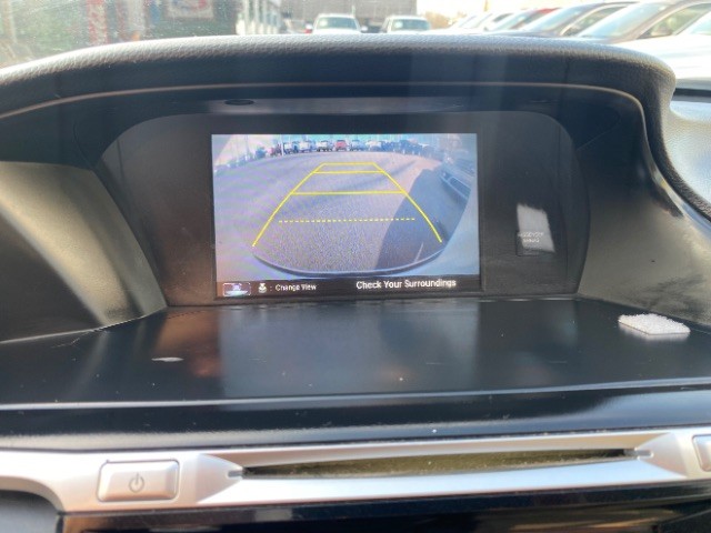 Honda Accord Coupe Vehicle Full-screen Gallery Image 13