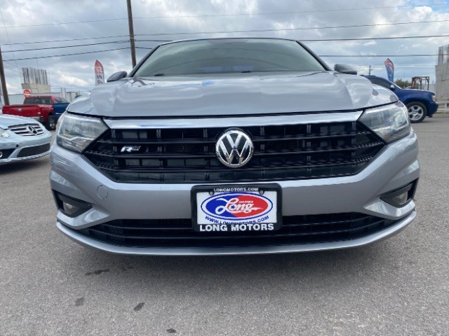 Volkswagen Jetta Vehicle Full-screen Gallery Image 02